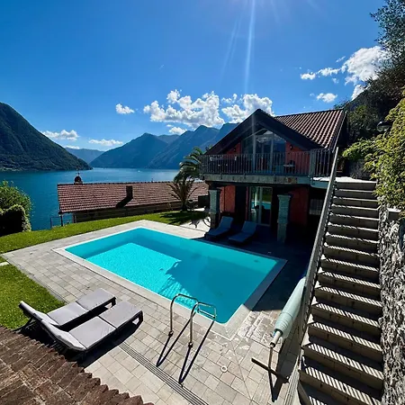 Rosa By Italian Villa *